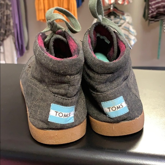 Toms Women’s High Top Sneaker Size 10 - Picture 4 of 6